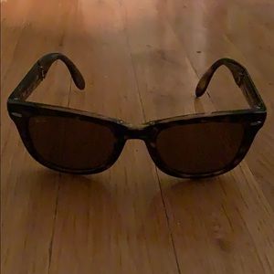 Ray-Ban Women's Folding Square Wayfarer Sunglasses